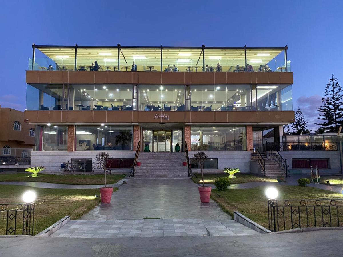 Amwaj Hotel Al-Dżadida Zewnętrze zdjęcie
